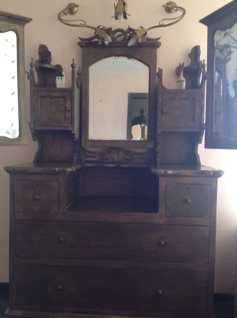 2 BHK Flats for Sale in Duplex Heights, Andheri West