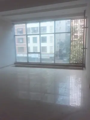 4 BHK Moongipa Arcade, Andheri West — for Rent — photo 5 thumbnail