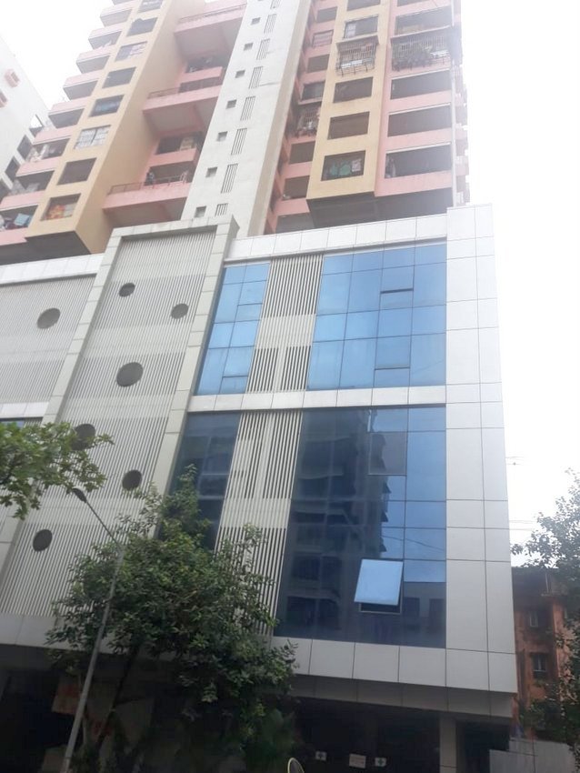 4 BHK Moongipa Arcade, Andheri West — for Rent — photo 3