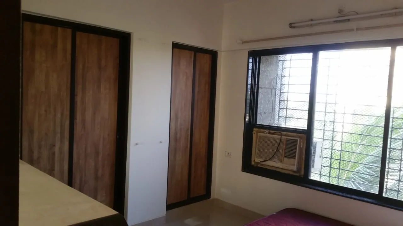2 BHK Flats on Rent in Laxmi Palace, Khar West