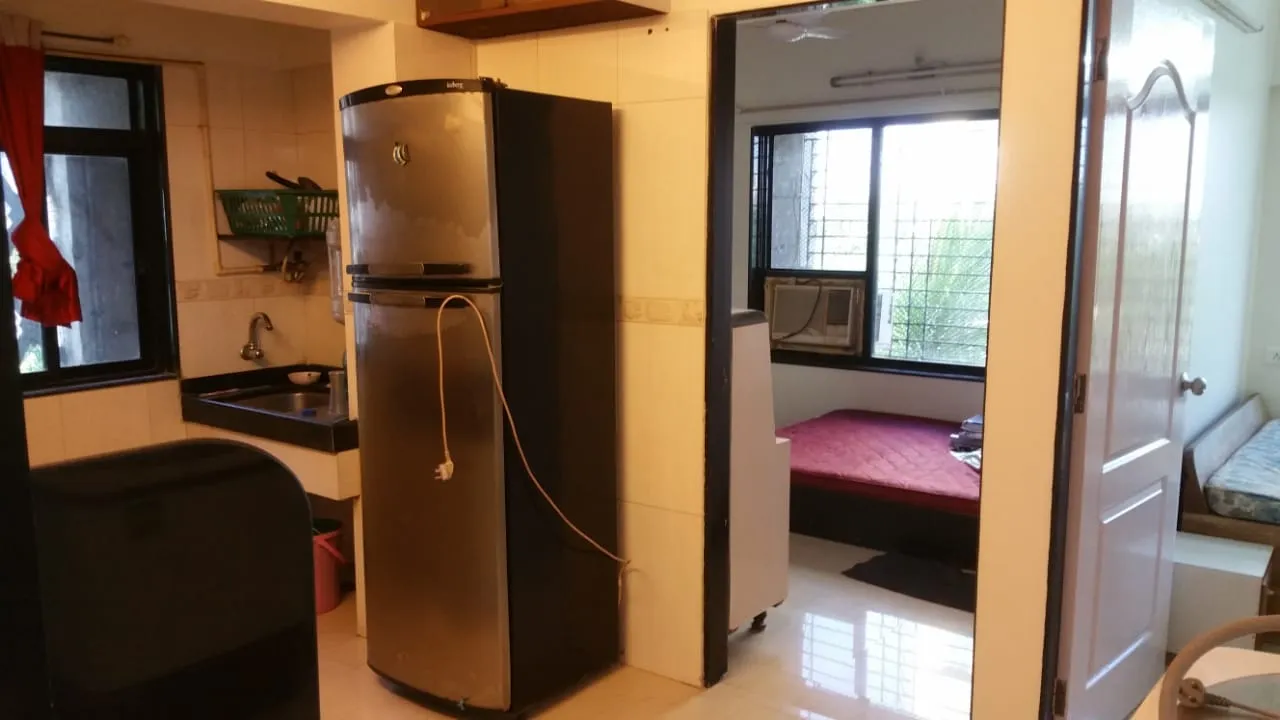 2 BHK Flats on Rent in Laxmi Palace, Khar West