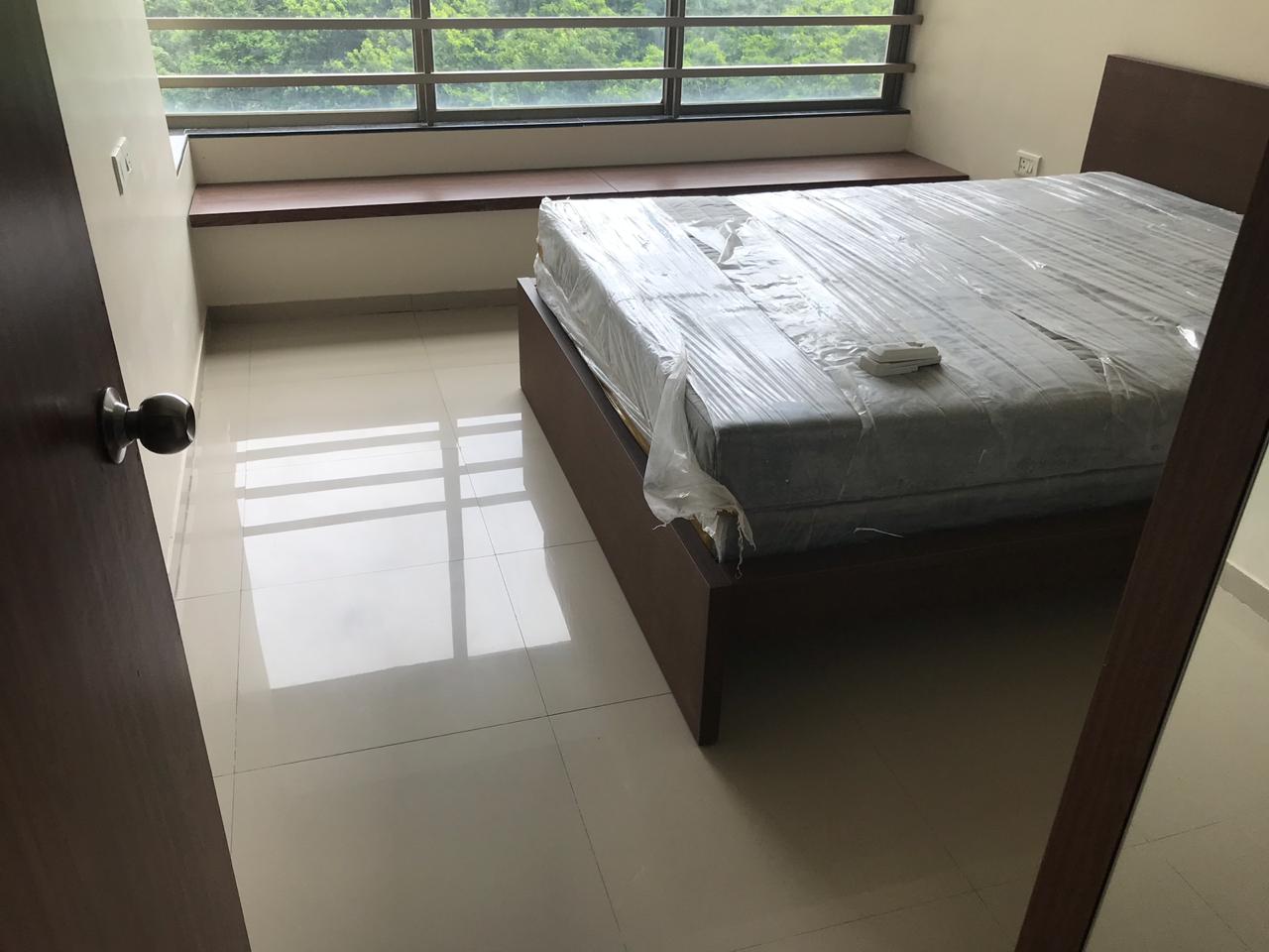 Bedroom 21 - Oberoi Splendor, Andheri East