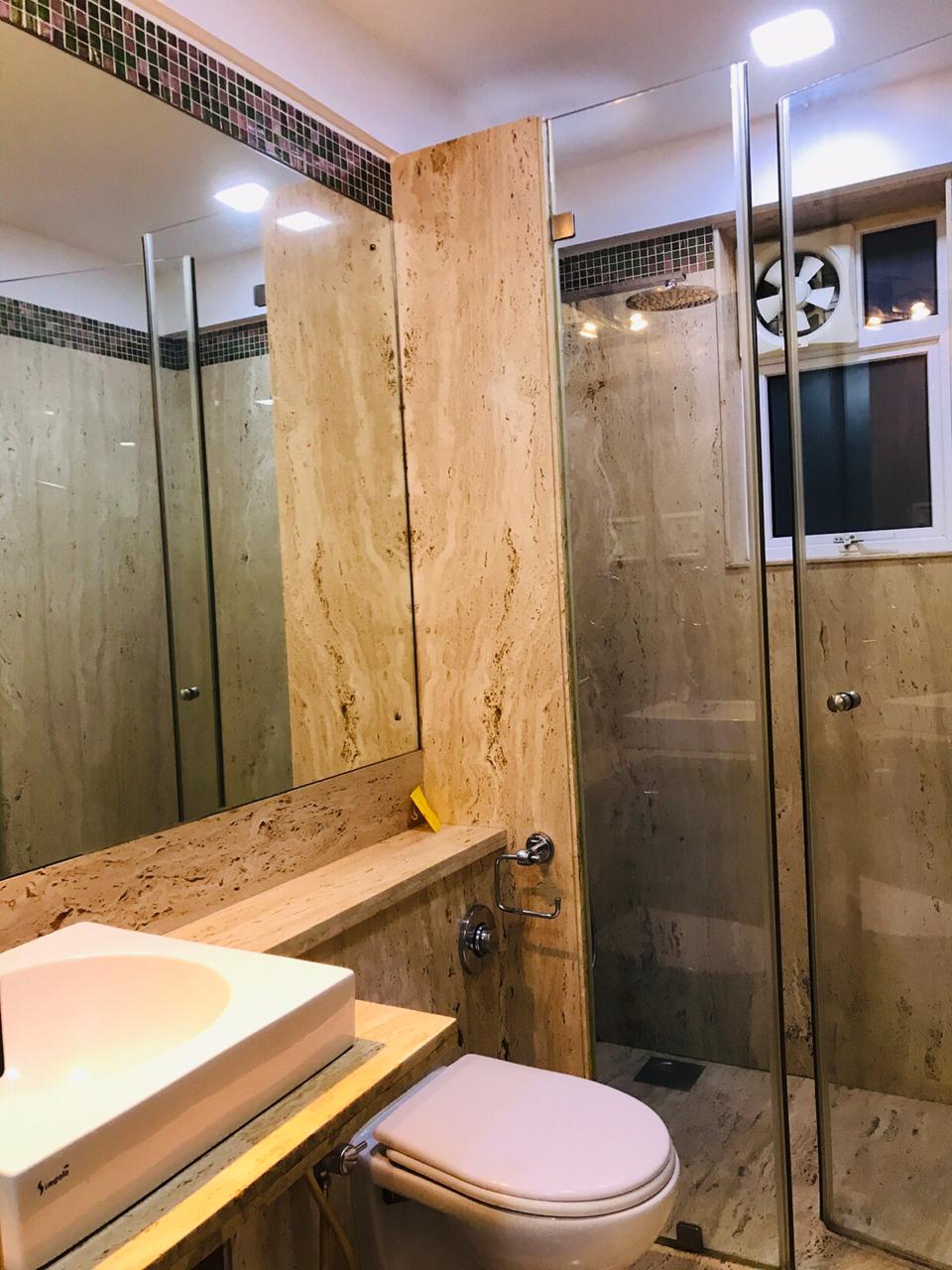 Bathroom 21 - Oyster, Khar West