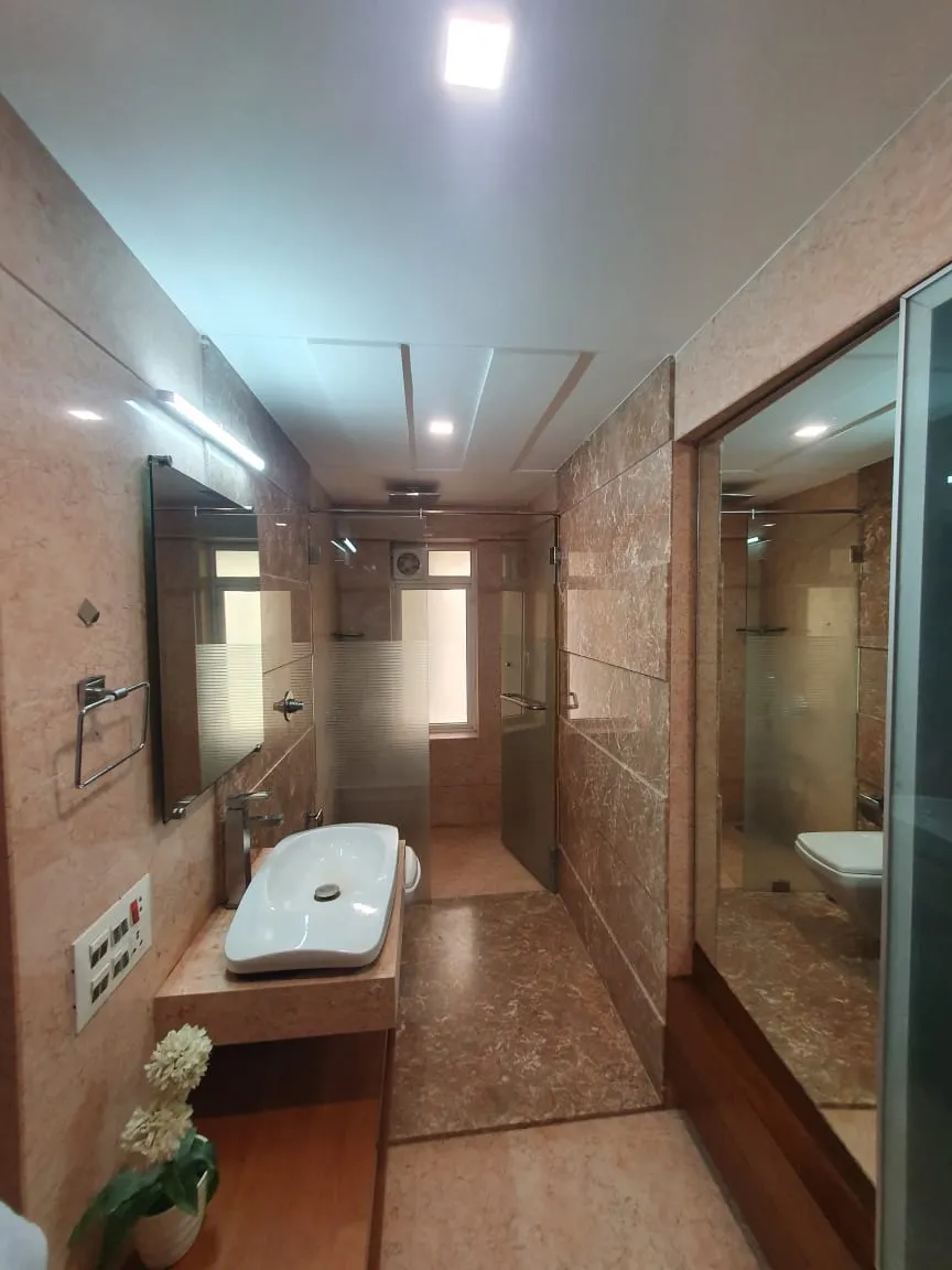 4 BHK Flats on Rent in Kutch House, Juhu