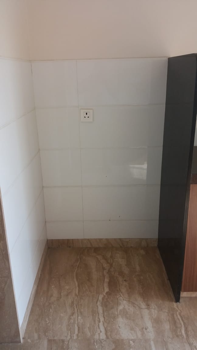 Kitchen1 - Kings, Santacruz East