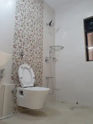 4 BHK Meera Tower, Andheri West — for Rent — photo 14 thumbnail