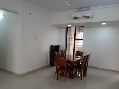 4 BHK Meera Tower, Andheri West — for Rent — photo 4 thumbnail