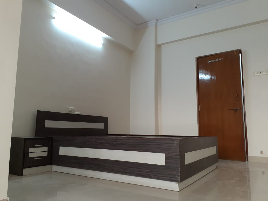 Building5 - Meera Tower, Andheri West