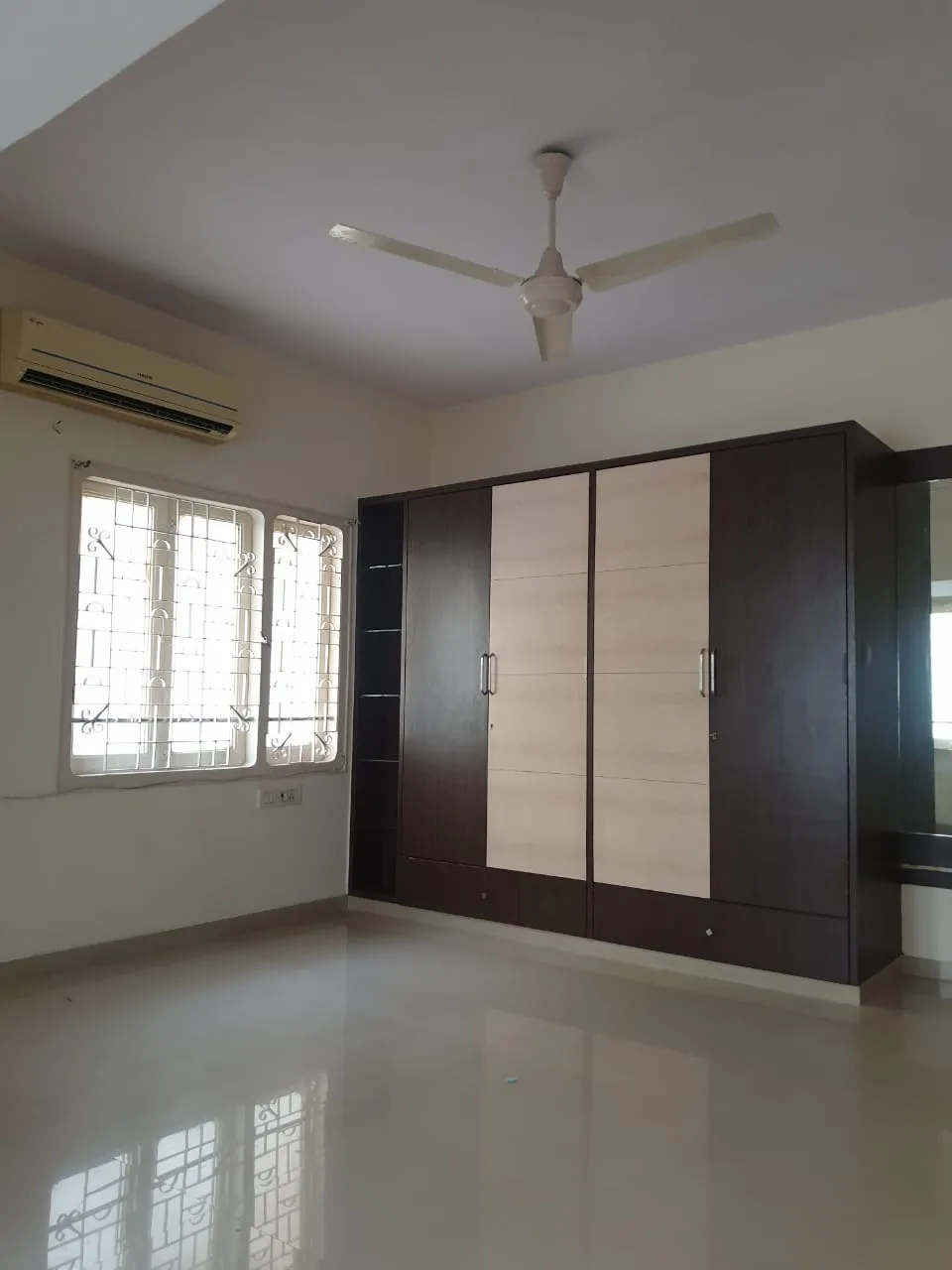 3 BHK Flats on Rent in Mangalyam, Juhu
