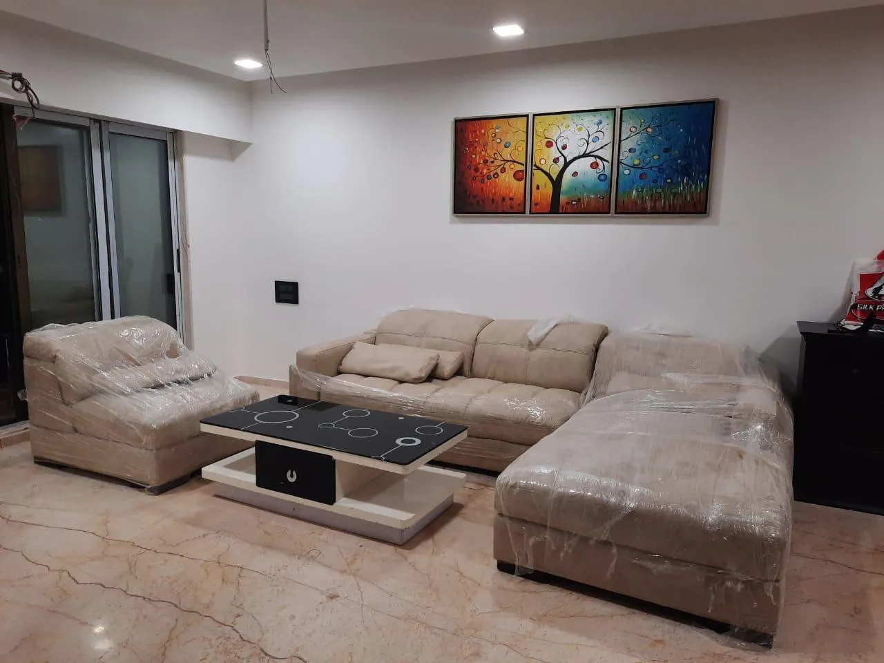 3 BHK Flats on Rent in Amrut Elegance, Vile Parle East