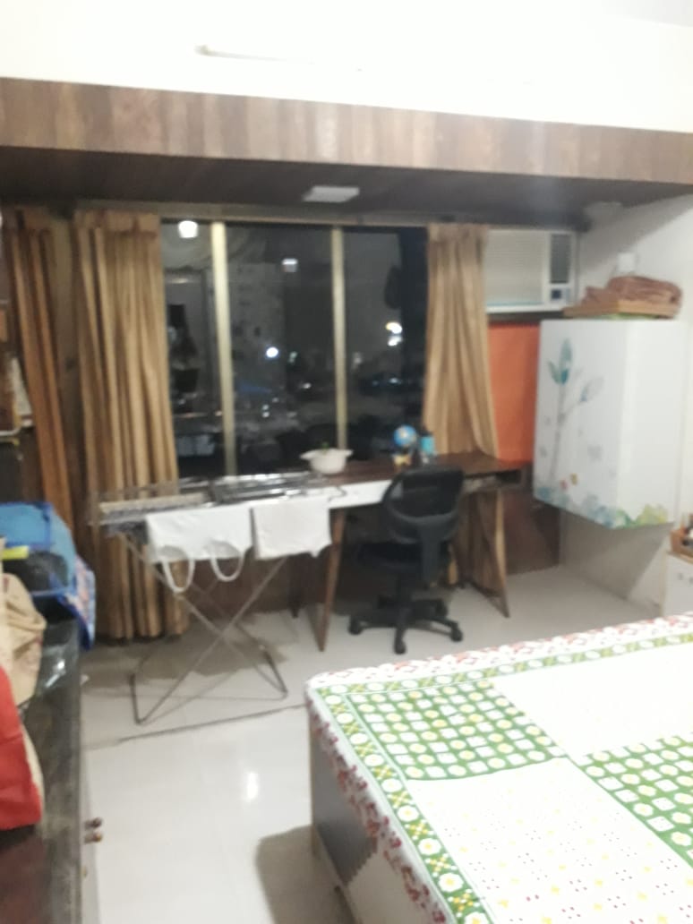 3 - Beverly Hills, Andheri West