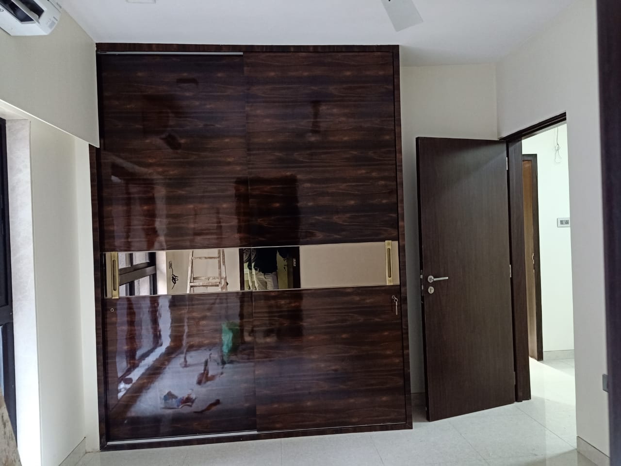 5 BHK Kakad Classic, Bandra West — for Rent — photo 8