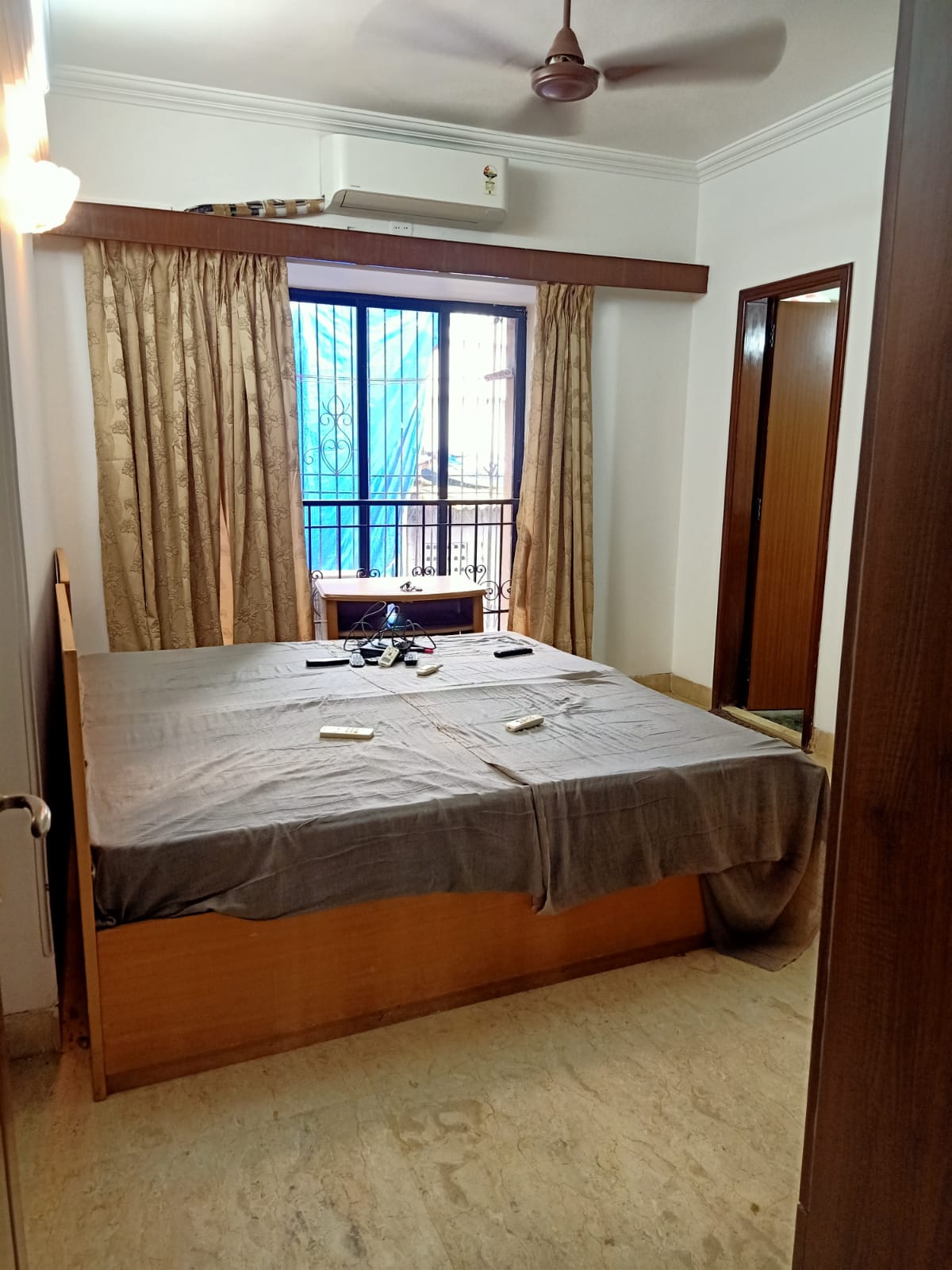 7 - Spencer, Bandra West