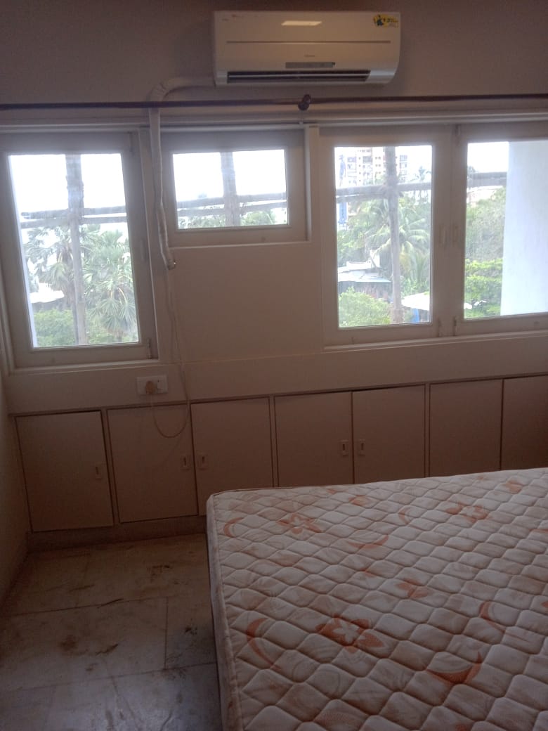 Bedroom 3 - Ashiana Glaxo, Bandra West