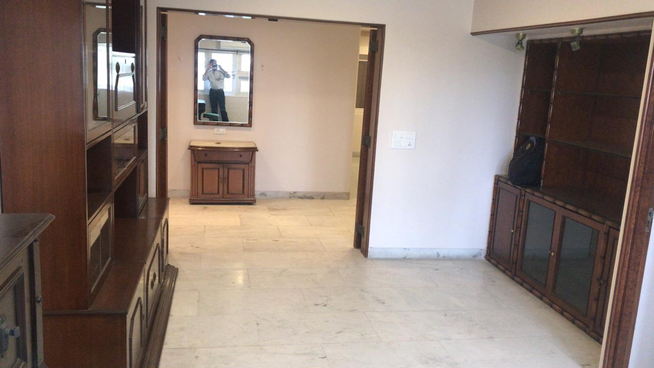 2 BHK Ashiana Glaxo, Bandra West — for Rent — photo 4