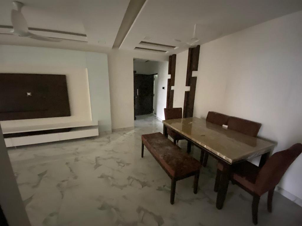 Dining1 - Raheja Ridgewood, Goregaon East