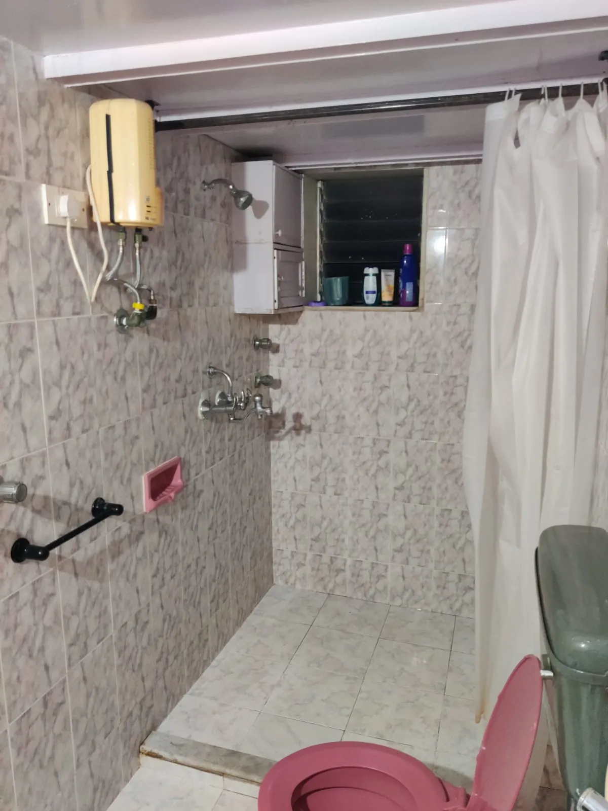 2½ BHK Flats on Rent in Panchsheel, Andheri West