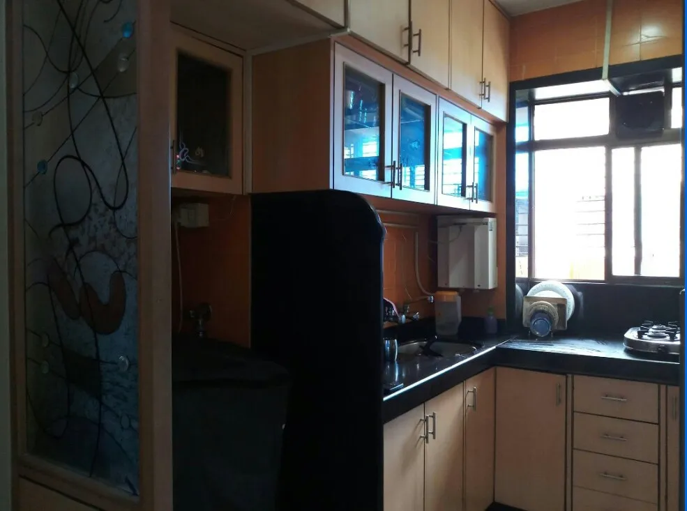 2 BHK Flats for Sale in ELCO Arcade, Bandra West