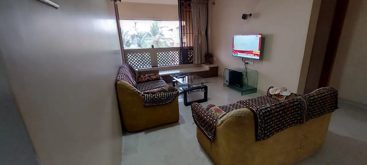 3 BHK Flats for Sale in Krishna Baug, Khar West