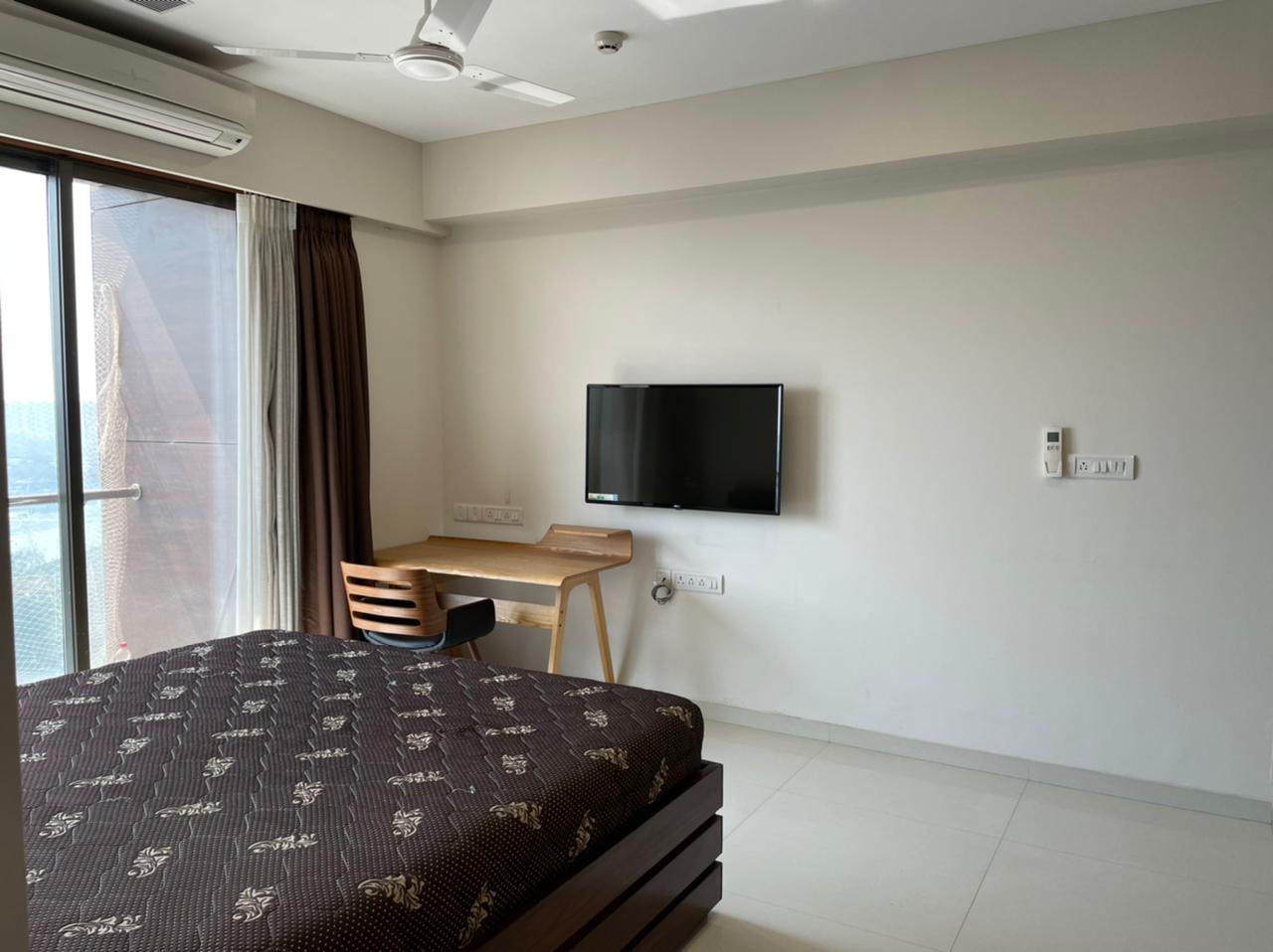 Building11 - Naman Residency, Bandra East