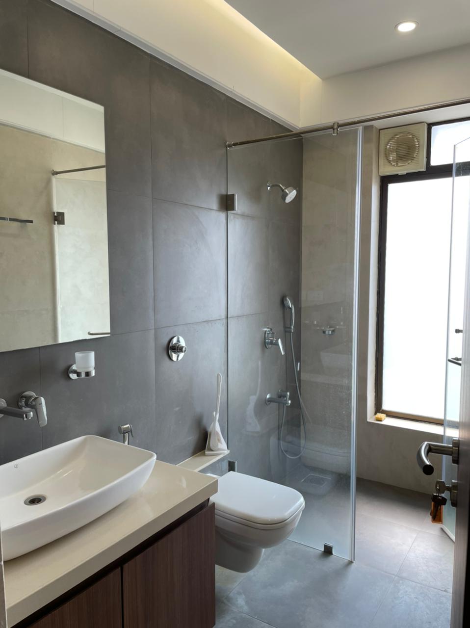 Building18 - Naman Residency, Bandra East