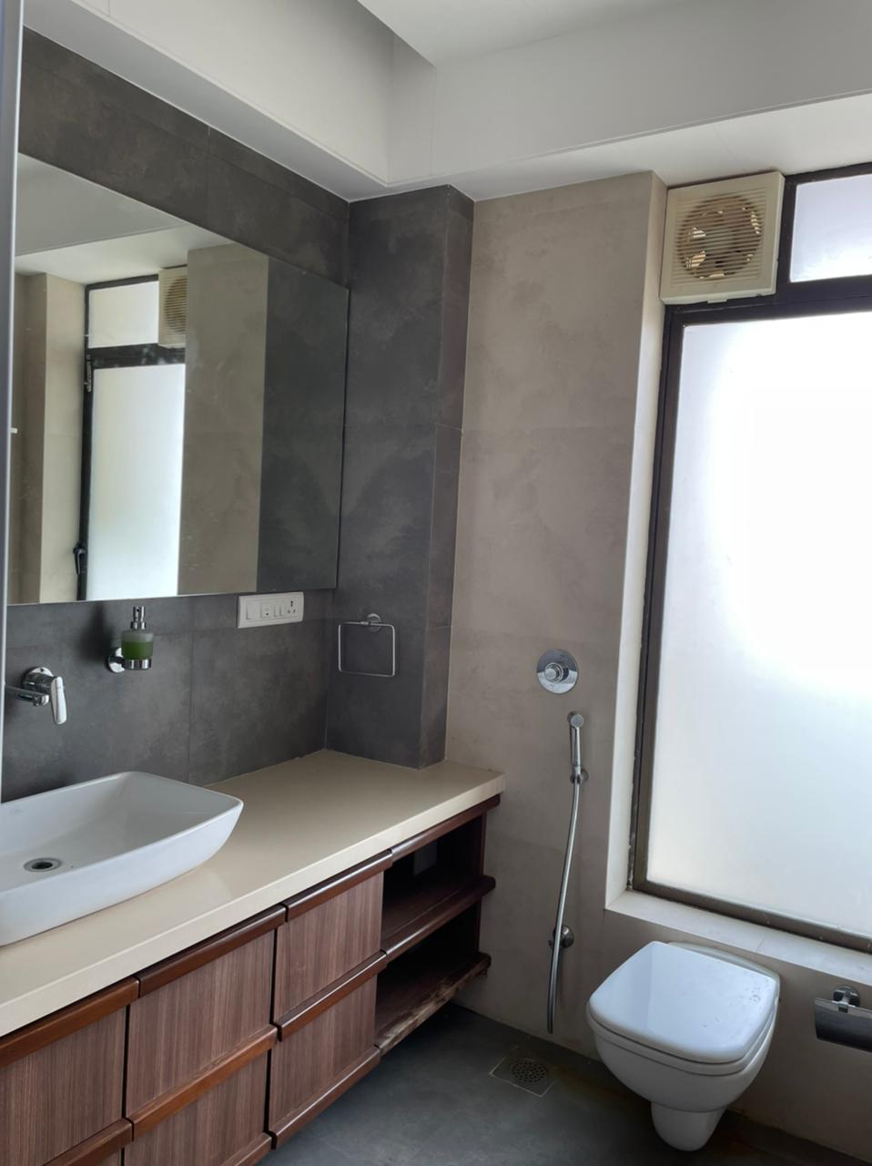 Building19 - Naman Residency, Bandra East