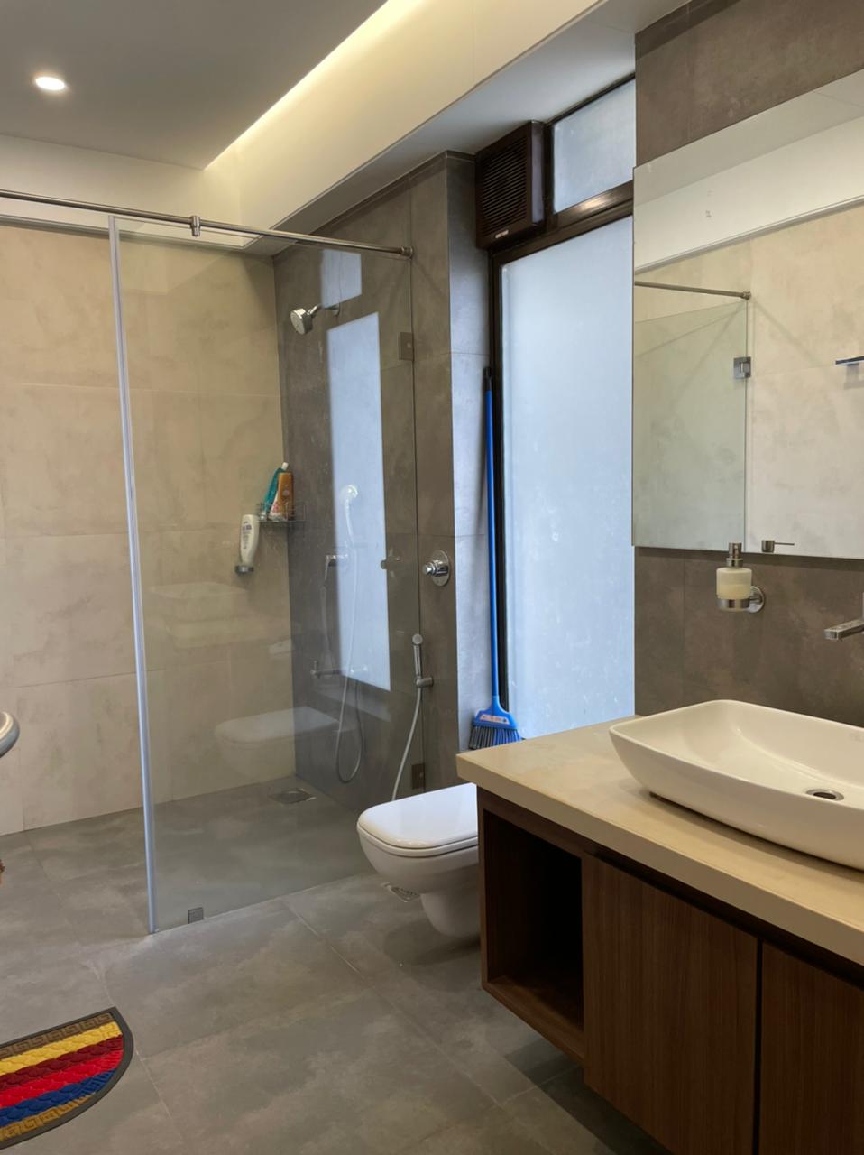 Building21 - Naman Residency, Bandra East