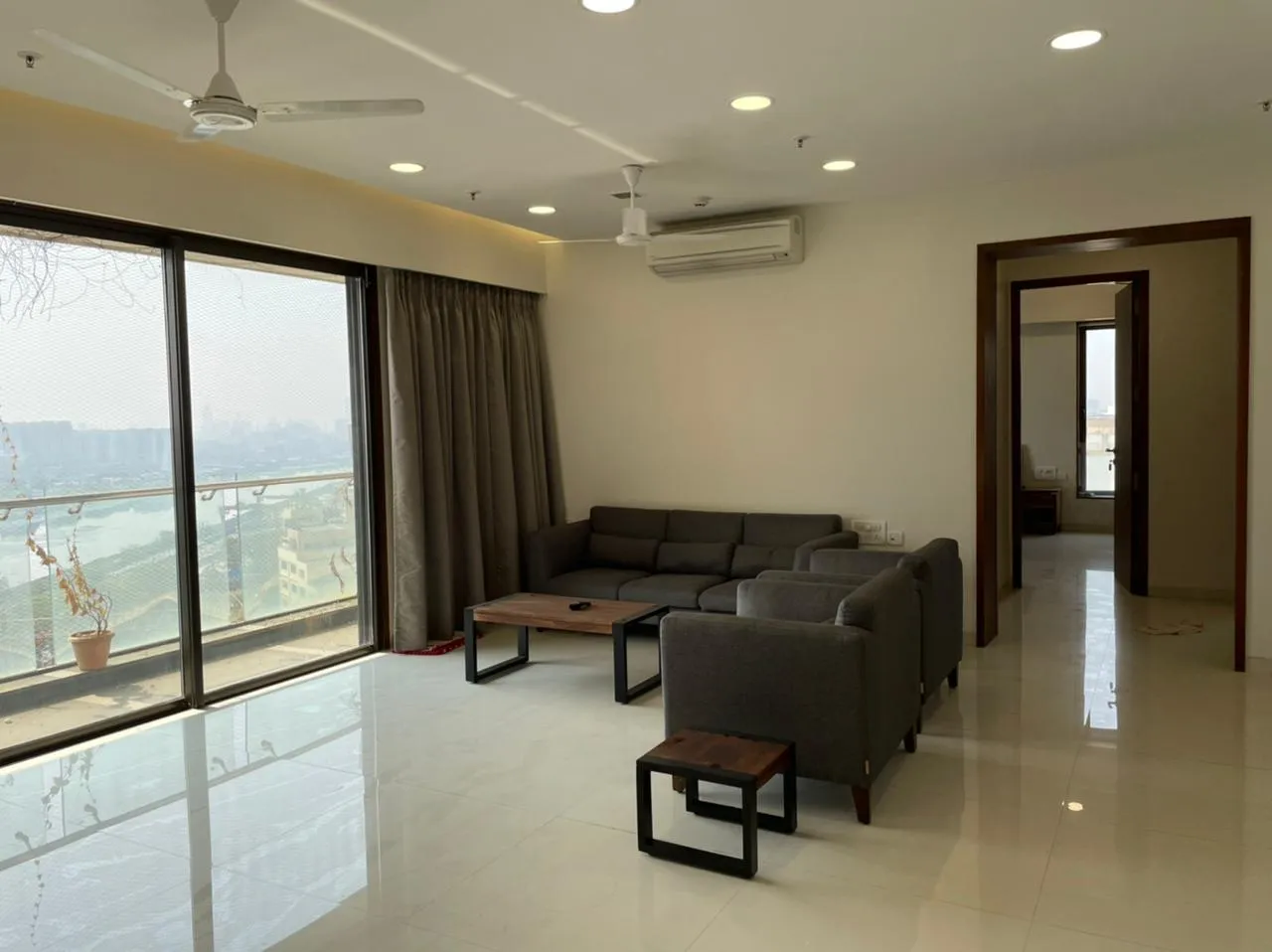3 BHK Flats on Rent in Naman Residency, Bandra East