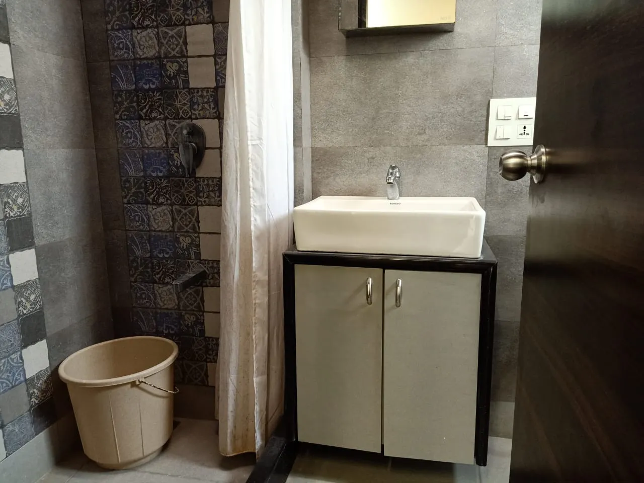 3 BHK Flats for Sale in Kamal Apartment, Andheri West