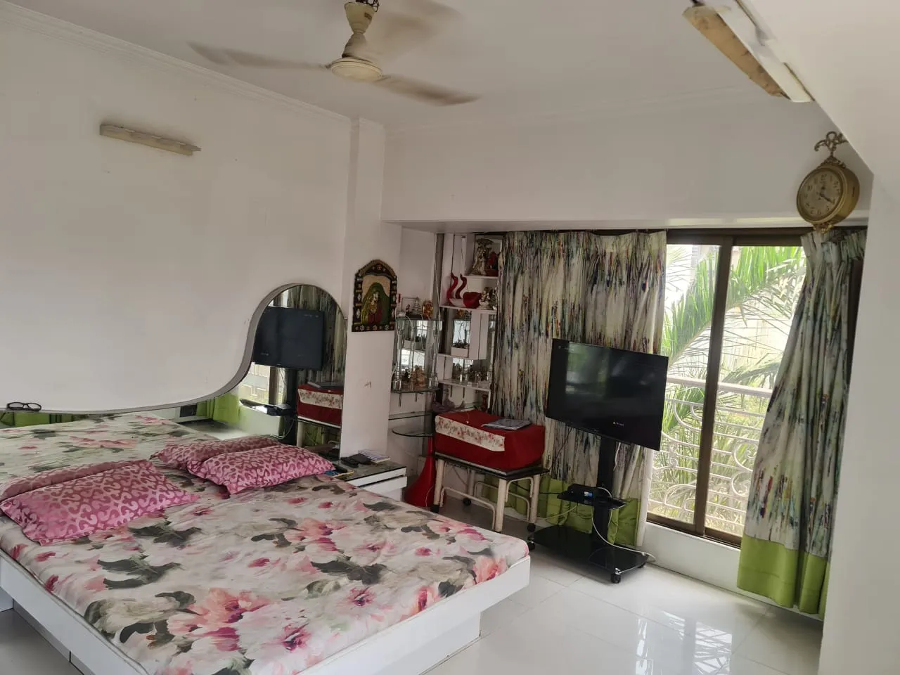 3 BHK Flats on Rent in Water Queen, Bandra West