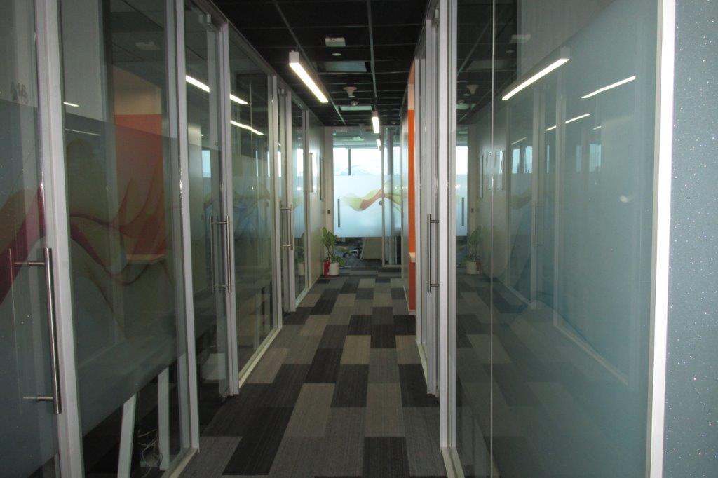 Office Parinee Crescenzo, Bandra East — for Sale — photo 11