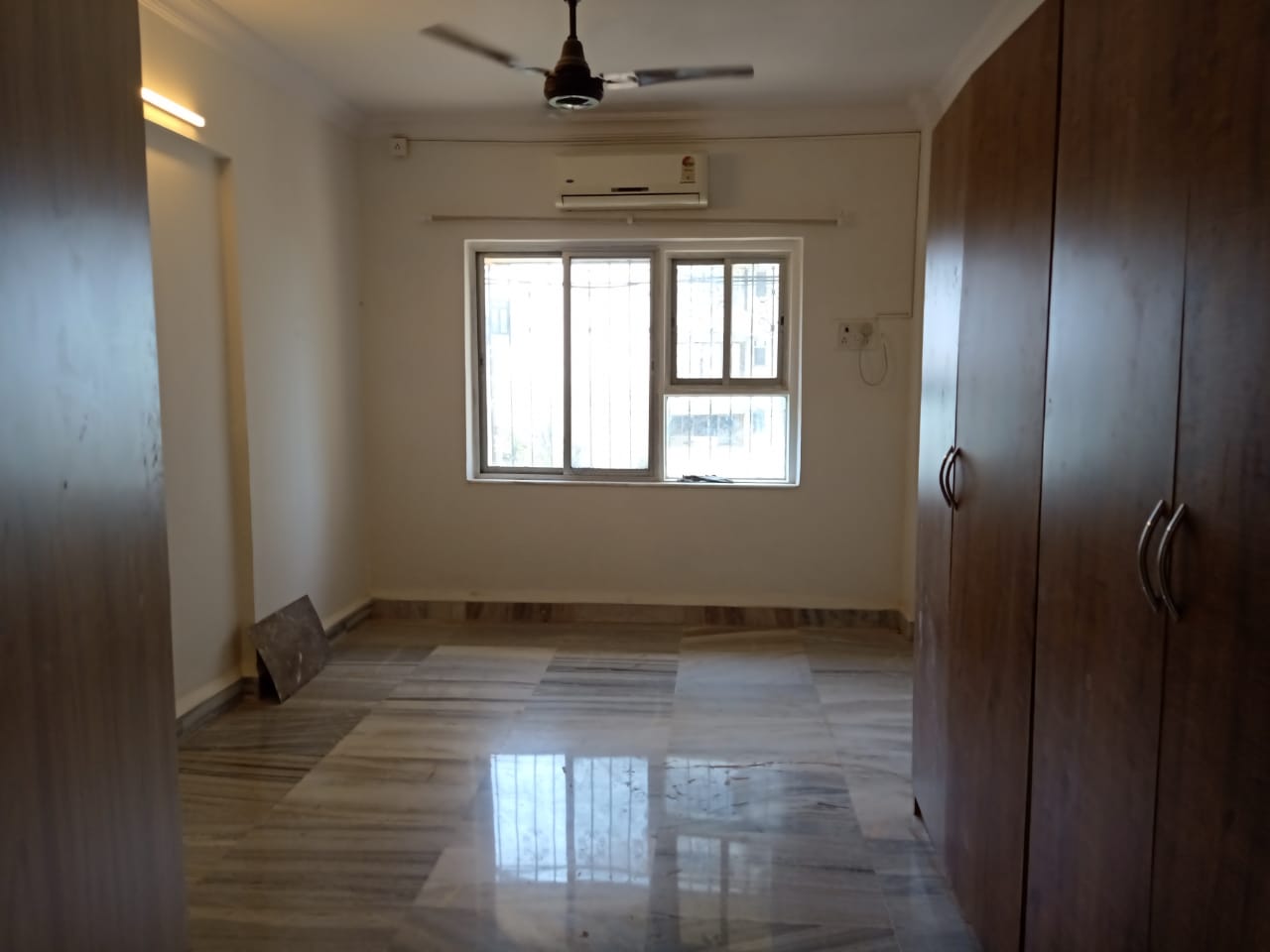 Bedroom 3 - Captain Villa, Bandra West