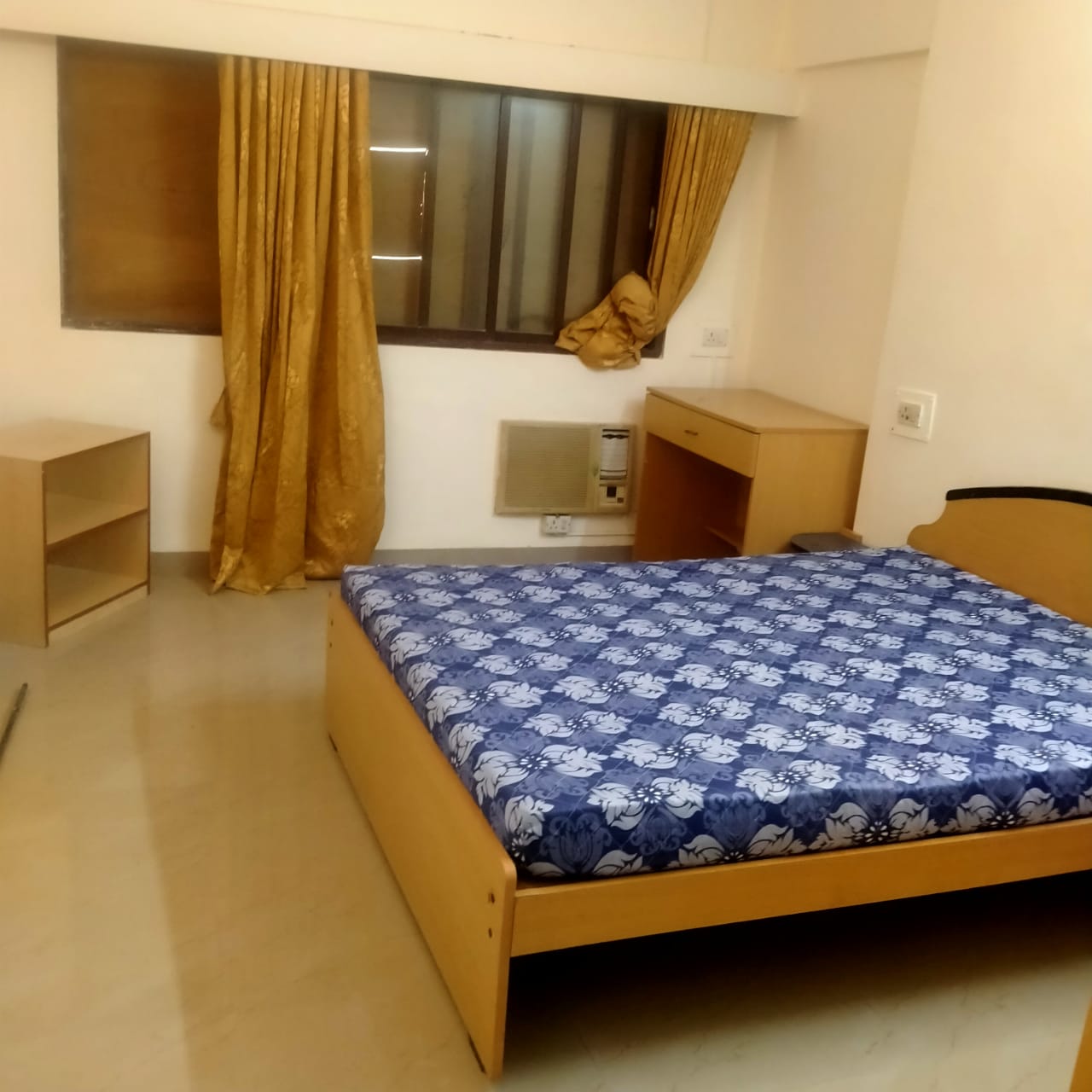 Bedroom 21 - Satnam Apartment, Cuffe Parade