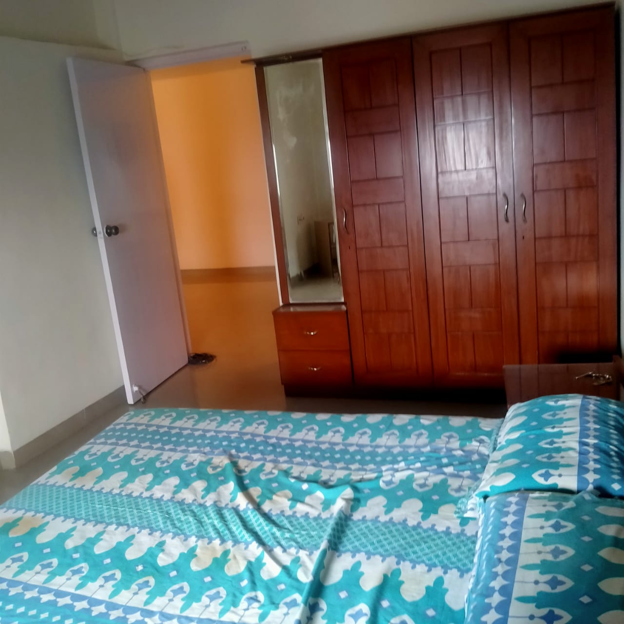 Master Bedroom4 - Satnam Apartment, Cuffe Parade