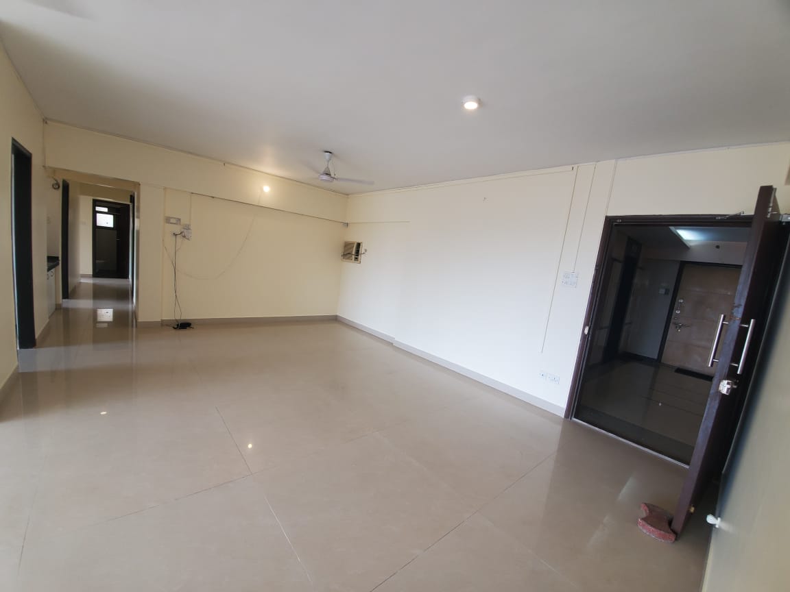 Dining - Elco Residency, Bandra West