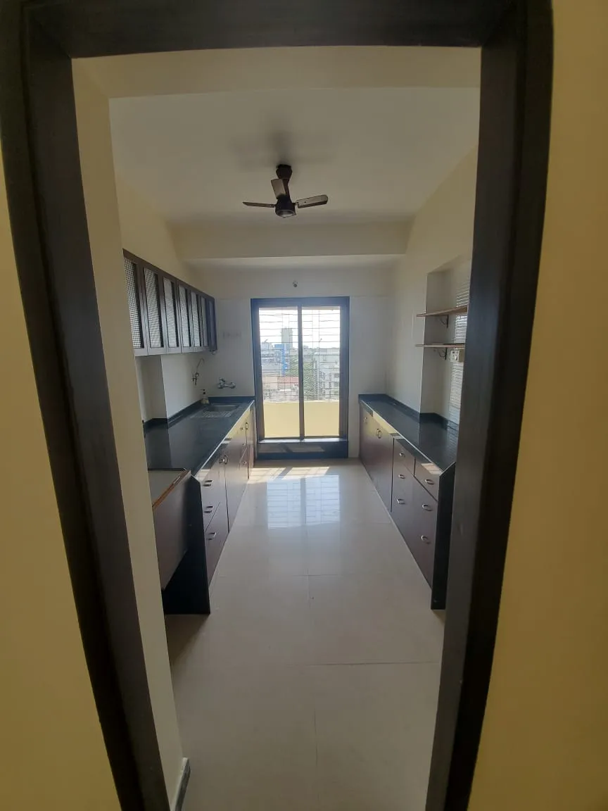 3 BHK Flats on Rent in Elco Residency, Bandra West