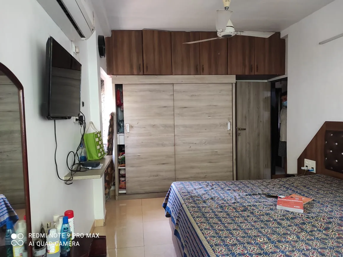 2 BHK Flats on Rent in Sagar Kiran, Bandra West