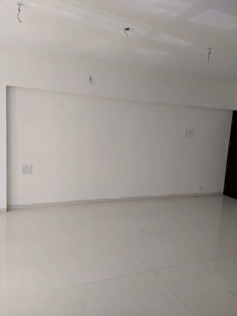 2 BHK Flats on Rent in Gokul Mohan, Santacruz West