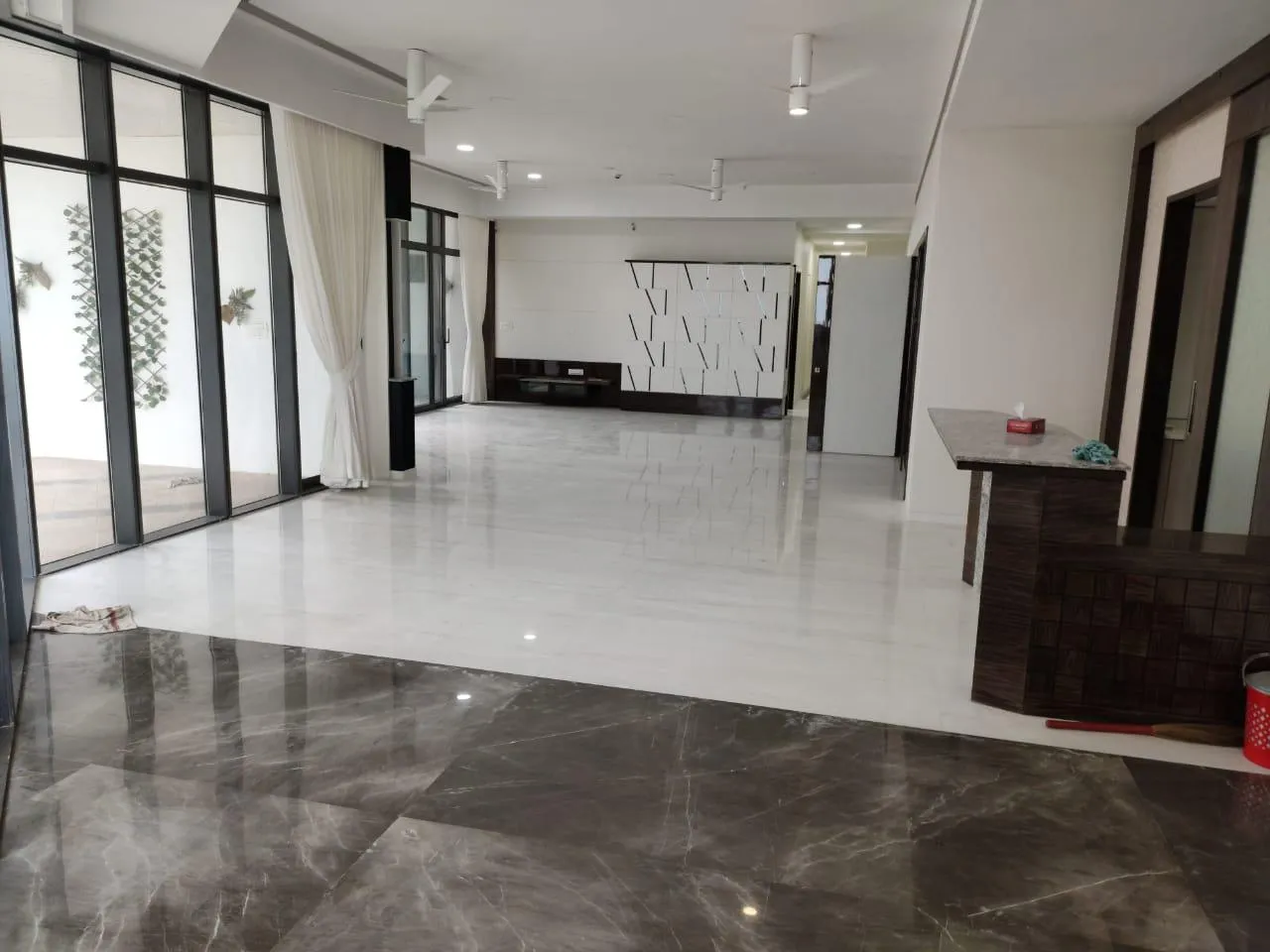 4 BHK Flats on Rent in Omkar 1973, Worli