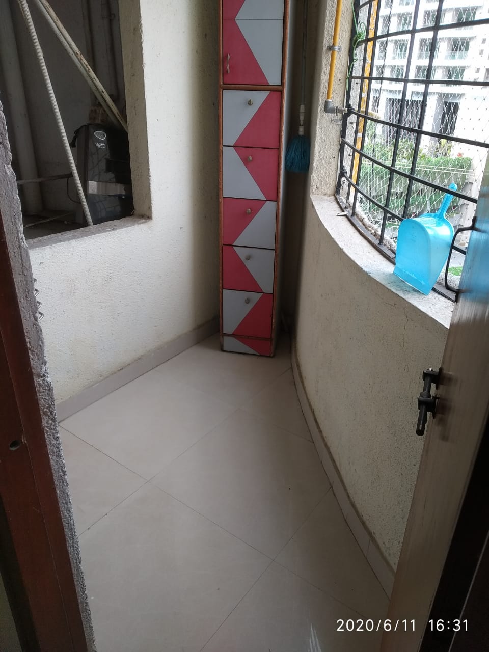 Building - Meera Tower, Andheri West