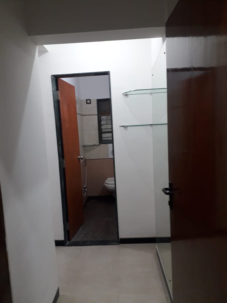 3 BHK Kohinoor Apartment, Andheri West — for Rent — photo 6