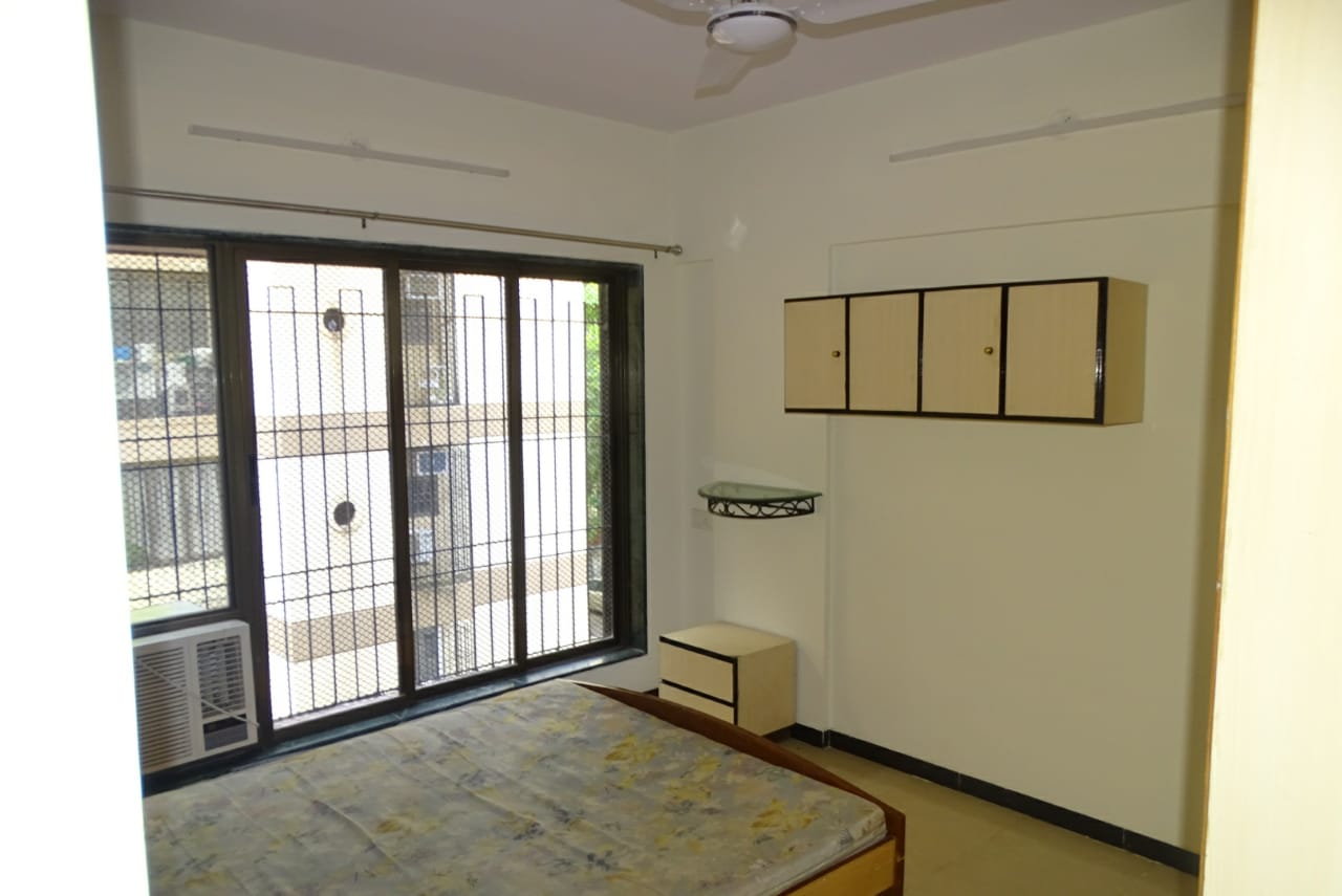 Master Bedroom - Kohinoor Apartment, Andheri West