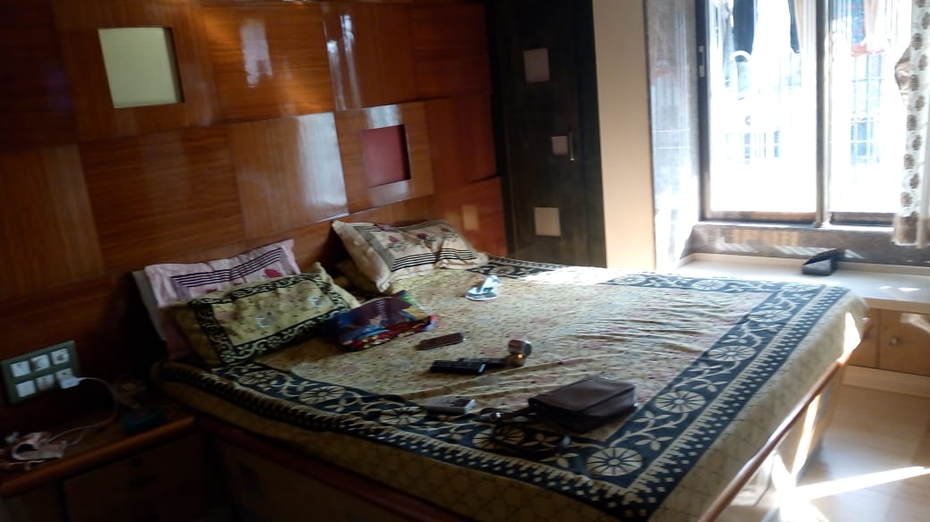 Bedroom 2 - Bhavya Apartment, Khar West