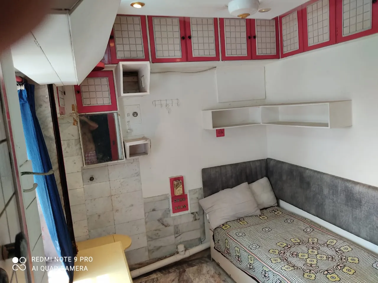 1 BHK Flats on Rent in Samudra Darshan, Bandra West