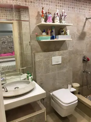 3.5 BHK Shraddha Suman, Juhu — for Rent — photo 10 thumbnail