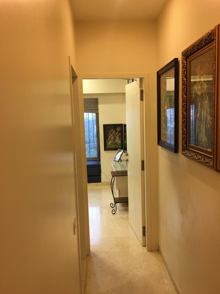 Building - Shraddha Suman, Juhu