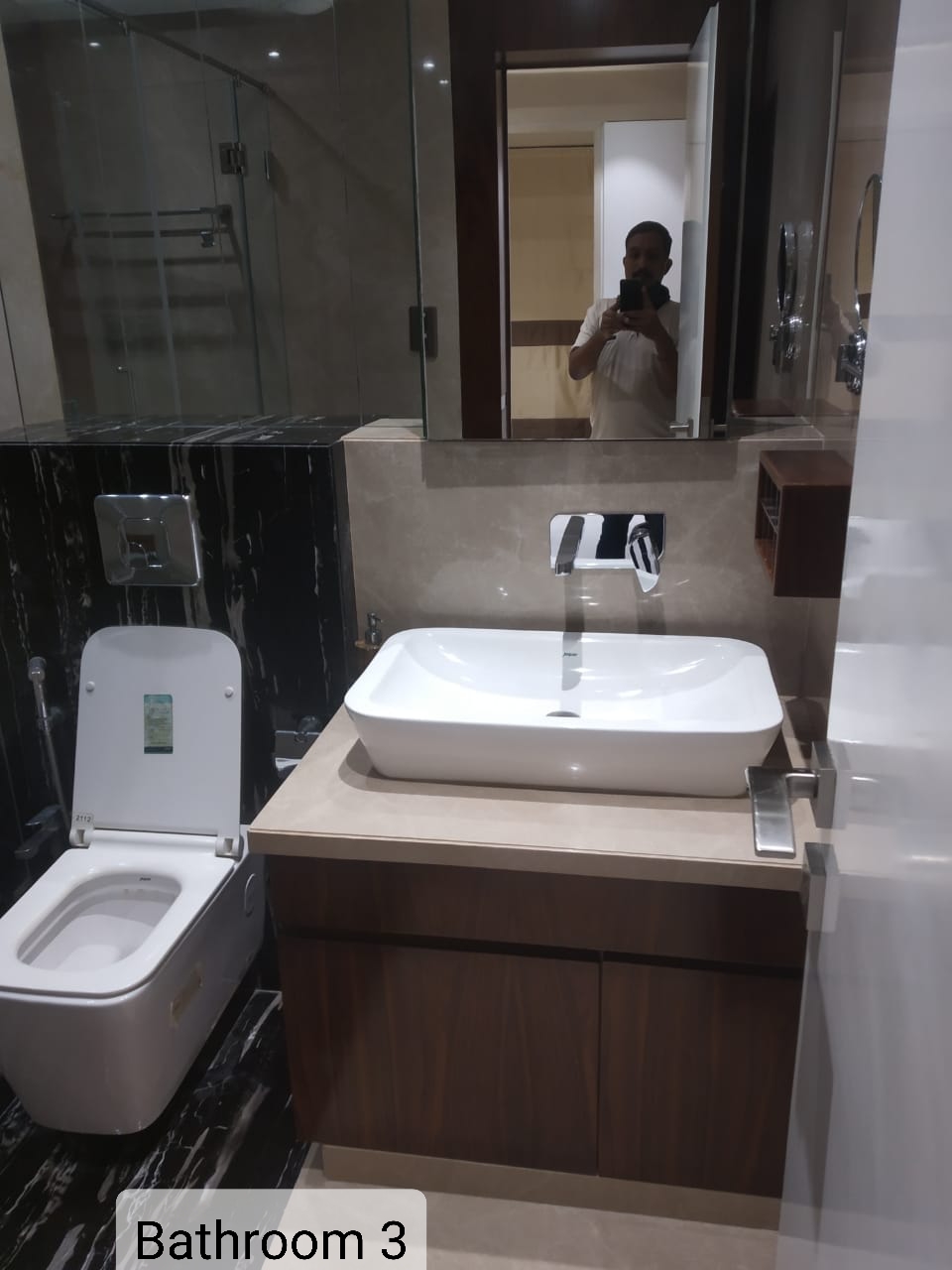 Bathroom 43 - Valencia, Juhu