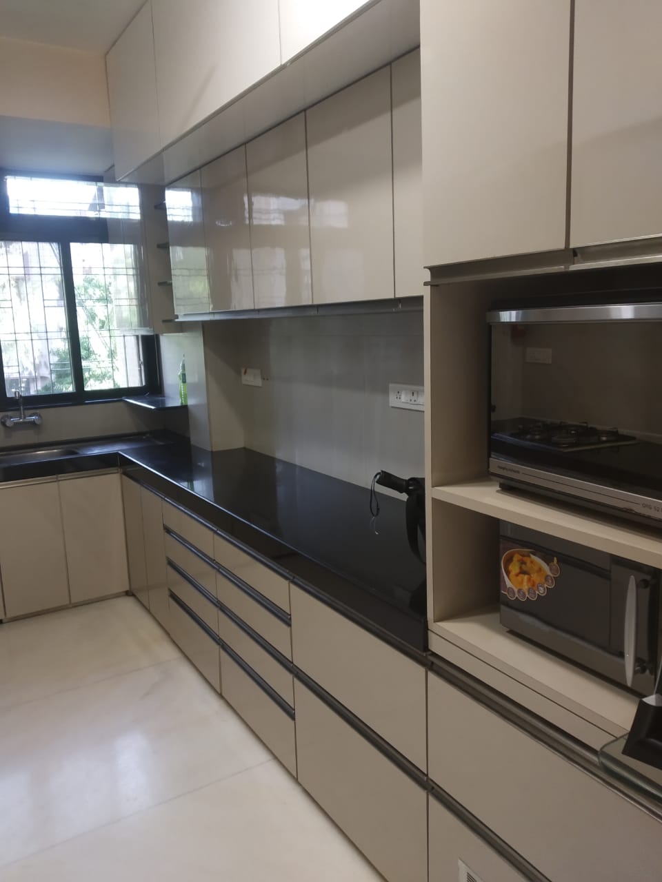 3 BHK Valencia, Juhu — for Rent — photo 4