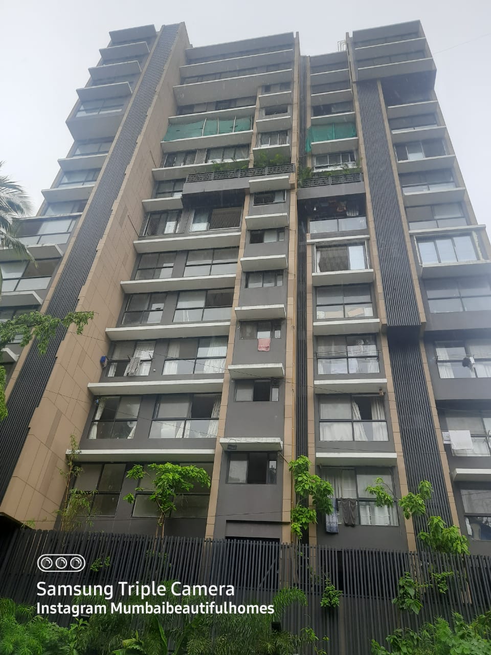 Bhaveshwar Smruti Apartment, Santacruz West