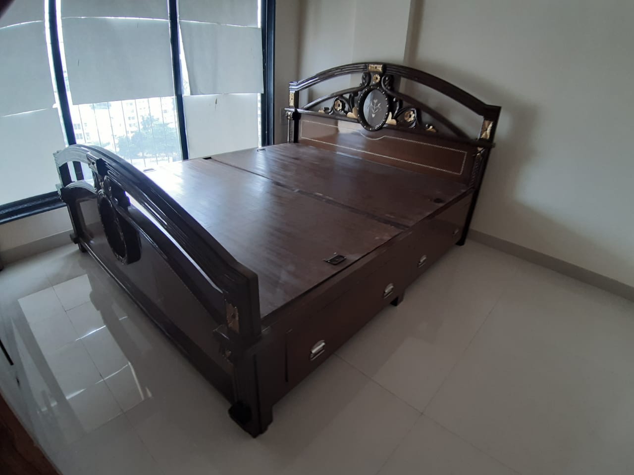 5 - Jeevan Sheela, Santacruz East